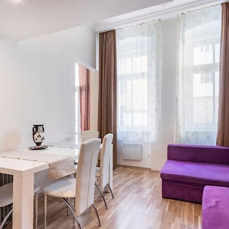 Apartment On Masaryka 39 卡罗维发利 外观 照片