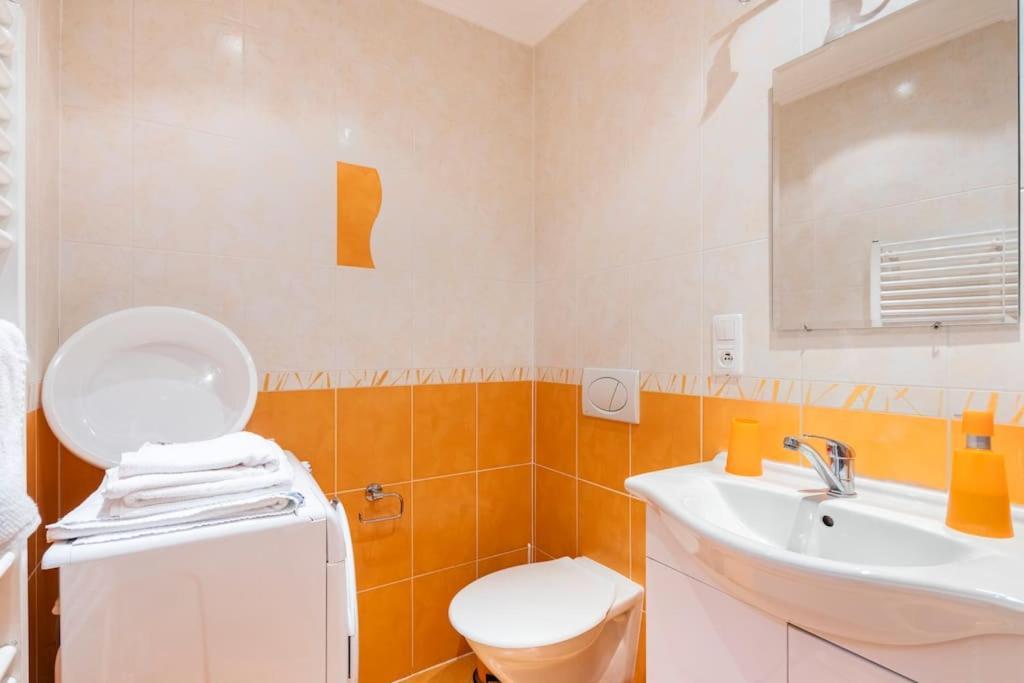 Apartment On Masaryka 39 卡罗维发利 外观 照片